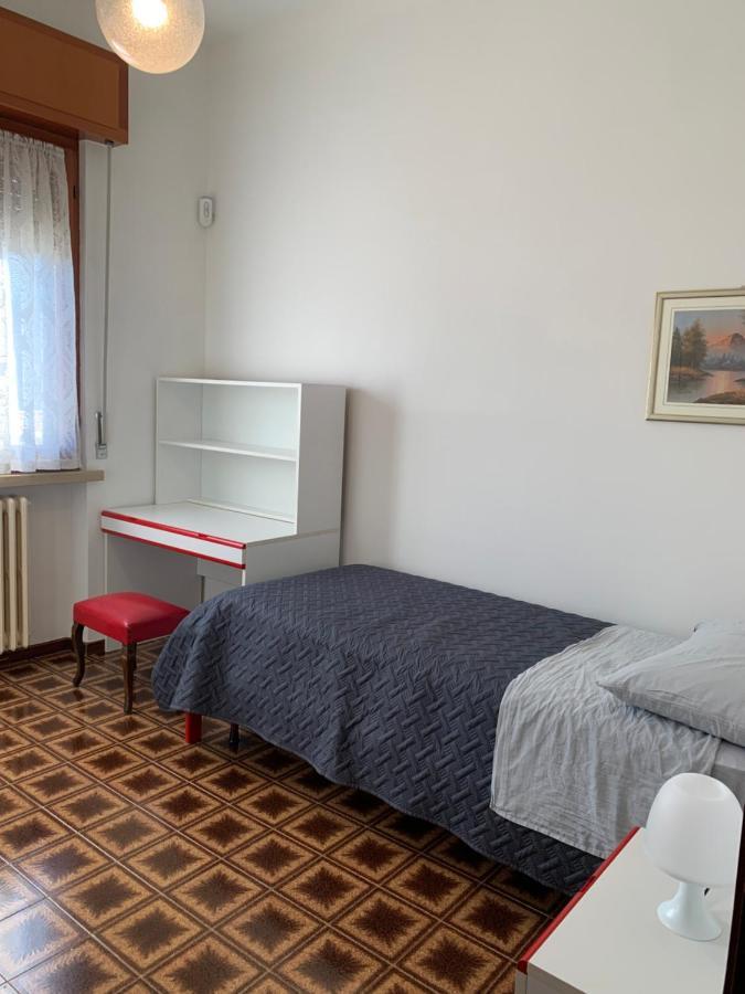 דירות לאזיסה La Casa Di Thomas מראה חיצוני תמונה