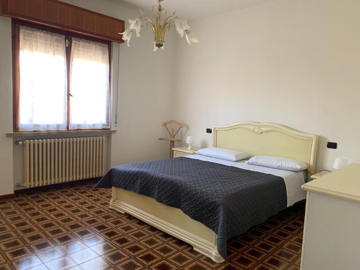 דירות לאזיסה La Casa Di Thomas מראה חיצוני תמונה