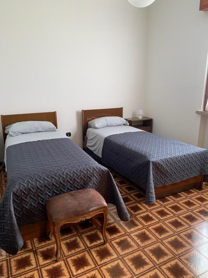 דירות לאזיסה La Casa Di Thomas מראה חיצוני תמונה
